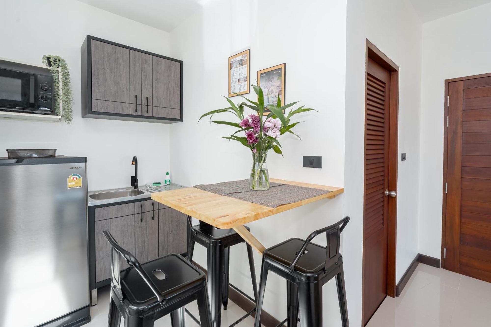 Mitsu Guesthouse Karon Esterno foto